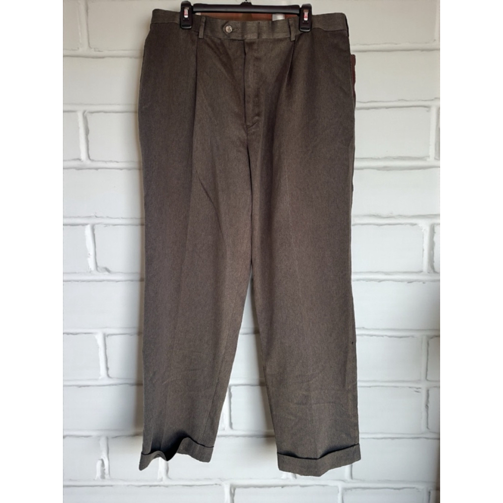 Stafford Men's 38x30 Olive Gray Pleated Front Cuffed Pants Work Careerwear EUC